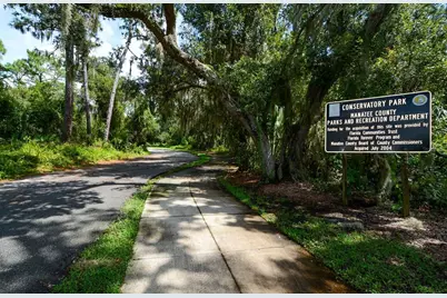 4727 Carrington Circle, Sarasota, FL 34243 - Photo 75