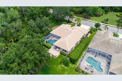 4727 Carrington Circle, Sarasota, FL 34243 - Photo 59