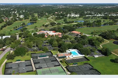 4727 Carrington Circle, Sarasota, FL 34243 - Photo 63
