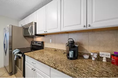 2135 Lee Lane, Sarasota, FL 34231 - Photo 11