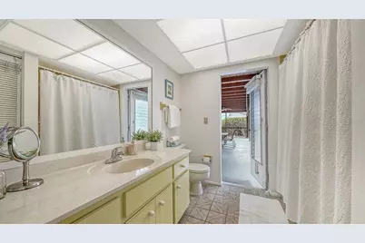 4736 Charing Cross Road, Sarasota, FL 34241 - Photo 15