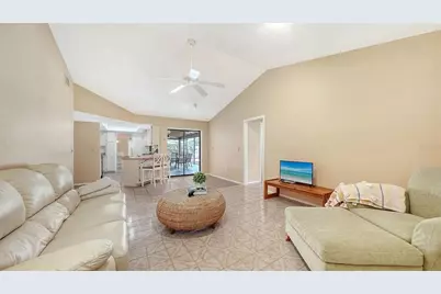 4736 Charing Cross Road, Sarasota, FL 34241 - Photo 7