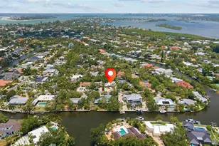 801 Edgemere Ln, Sarasota, FL 34242 - Photo 39