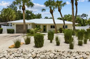 801 Edgemere Ln, Sarasota, FL 34242 - Photo 35