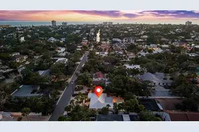 801 Edgemere Lane, Sarasota, FL 34242 - Photo 53