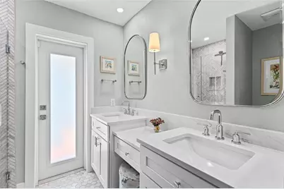 801 Edgemere Lane, Sarasota, FL 34242 - Photo 17