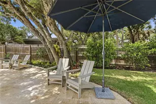 801 Edgemere Ln, Sarasota, FL 34242 - Photo 25