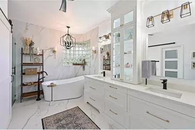5554 Magnolia Blossom Lane, Sarasota, FL 34233 - Photo 3