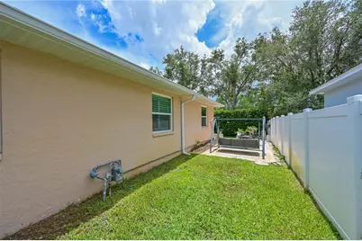5554 Magnolia Blossom Lane, Sarasota, FL 34233 - Photo 37