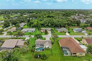 4723 Palm Aire Cir, Sarasota, FL 34243 - Photo 51