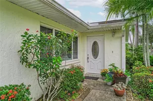 4723 Palm Aire Cir, Sarasota, FL 34243 - Photo 7