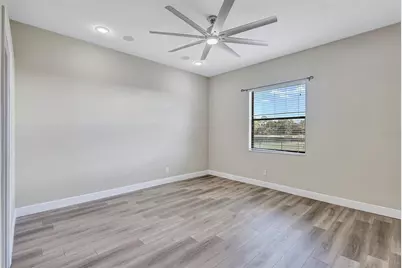 1911 148th Court E, Bradenton, FL 34212 - Photo 31