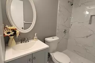 4212 78th St W, Bradenton, FL 34209 - Photo 9