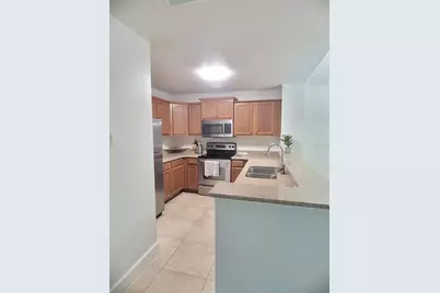 [Address not provided], Sarasota, FL 34238 - Photo 5