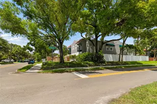 412 S Westland Ave, Tampa, FL 33606 - Photo 3