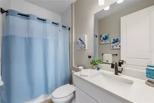 10169 Lake Wales Cir, Sarasota, FL 34241 - Photo 27
