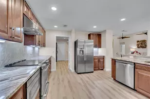 4528 Spring Flower Ct, Sarasota, FL 34233 - Photo 19