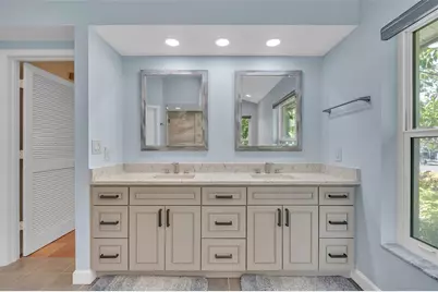 4528 Spring Flower Court, Sarasota, FL 34233 - Photo 37