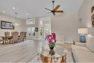 4528 Spring Flower Court, Sarasota, FL 34233 - Photo 9