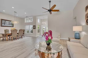 4528 Spring Flower Ct, Sarasota, FL 34233 - Photo 9