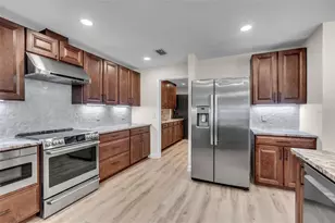 4528 Spring Flower Ct, Sarasota, FL 34233 - Photo 21