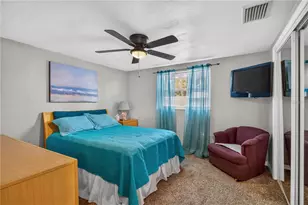 535 Caruso Pl, Sarasota, FL 34237 - Photo 19