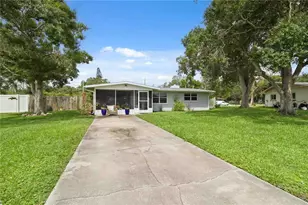 535 Caruso Pl, Sarasota, FL 34237 - Photo 3