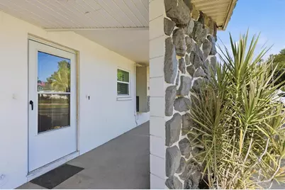 3950 Roxane Boulevard #4A, Sarasota, FL 34235 - Photo 3