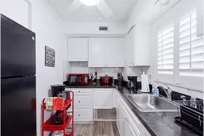 3950 Roxane Boulevard #4A, Sarasota, FL 34235 - Photo 13