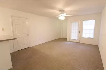 8905 Manor Loop #107, Bradenton, FL 34202 - Photo 7