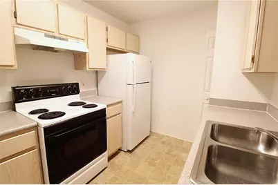 8905 Manor Loop #107, Bradenton, FL 34202 - Photo 5