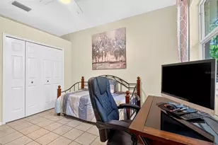 2073 Misty Sunrise Trail, Sarasota, FL 34240 - Photo 33