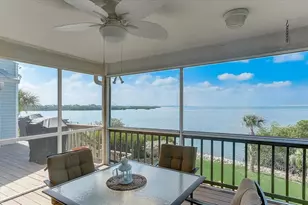 2424 Bay Dr, Bradenton, FL 34207 - Photo 23