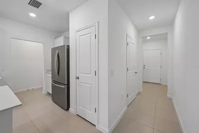 6391 Waterstone Place, Sarasota, FL 34240 - Photo 13