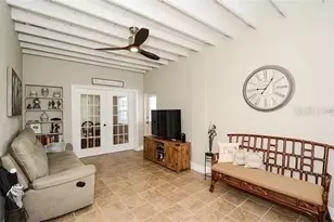 5909 Albert Pl, Sarasota, FL 34231 - Photo 9