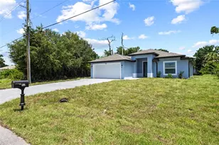 152 Albatross Rd, Rotonda West, FL 33947 - Photo 3