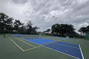 318 Clearbrook Cir, Venice, FL 34292 - Photo 27
