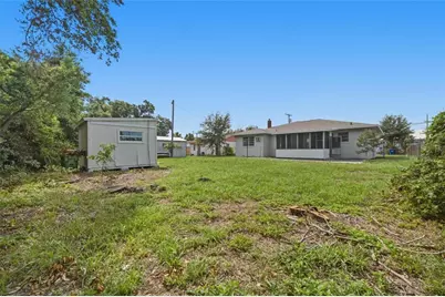 2216 E McBerry Street, Tampa, FL 33610 - Photo 27