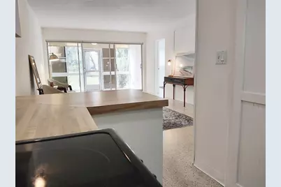 2155 Wood Street #A26, Sarasota, FL 34237 - Photo 5