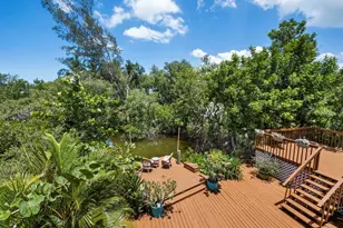 4114 Roberts Point Cir, Sarasota, FL 34242 - Photo 23
