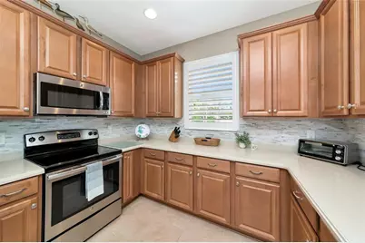 250 Capulet Drive, Venice, FL 34292 - Photo 13