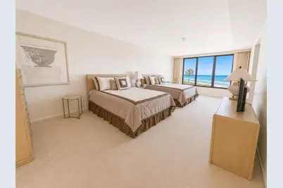 2675 Gulf Of Mexico Drive #203, Longboat Key, FL 34228 - Photo 13