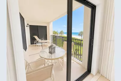 2675 Gulf Of Mexico Drive #203, Longboat Key, FL 34228 - Photo 9