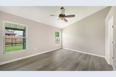4910 6th Avenue E, Bradenton, FL 34208 - Photo 23