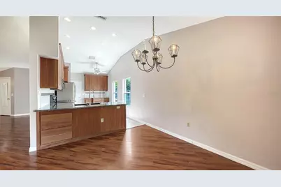 4910 6th Avenue E, Bradenton, FL 34208 - Photo 11