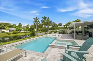 920 68th St NW, Bradenton, FL 34209 - Photo 3