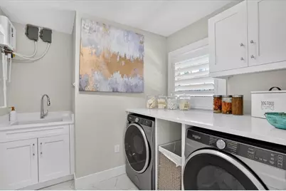 208 N Polk Drive, Sarasota, FL 34236 - Photo 19