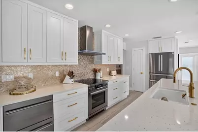 208 N Polk Drive, Sarasota, FL 34236 - Photo 23
