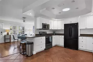 2469 Waldemere St, Sarasota, FL 34239 - Photo 13
