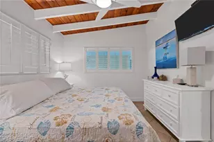 6006 Midnight Pass Rd, Sarasota, FL 34242 - Photo 17